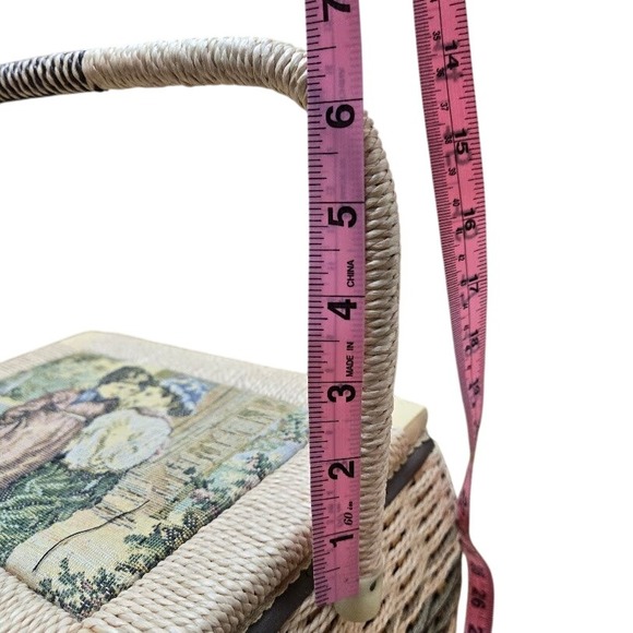 VTG Wicker Sewing Basket Tapestry Children Scene Storage Box Organizer - Picture 9 of 9